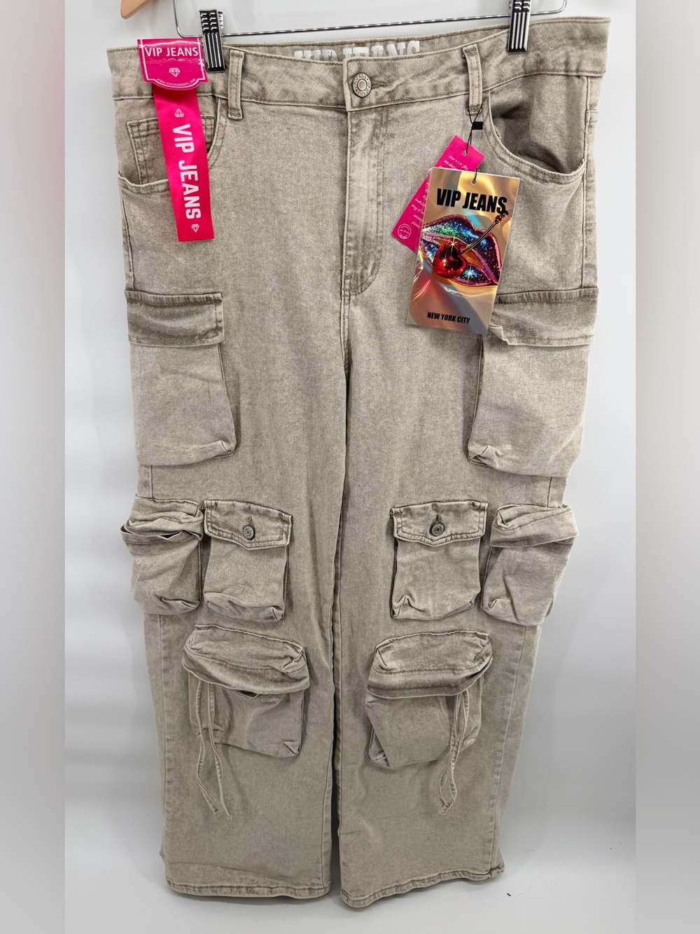 NWT VIP Jeans Y2K Multi Pocket Cargo Jeans 17/33